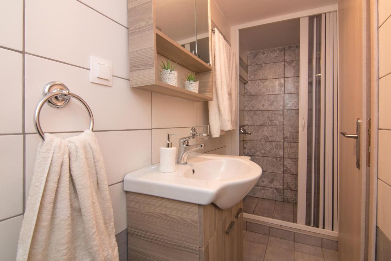 Loft Renovated Flat 5' From The Old Town Corfu Apartment Corfu  Luaran gambar